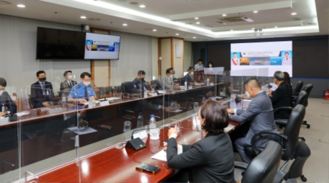 31�� ������ �ؾ����û��� ������ ���̸��� �±� ����û���� ���� ���� ���� ���� ���� ��ȿ� ���� �����ϰ� �ִ�.(1).jpg