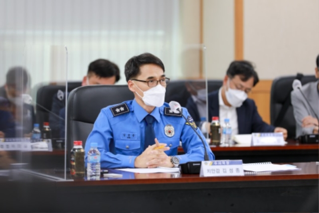 14�� �ؾ����û �輺�� ���籹���� ���λ������� �ؾ������� ���� ������ ȸ�Ǹ� �����ϰ� �ִ�..jpg