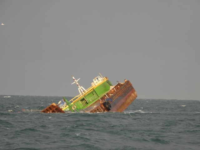 �μ��� ������ ħ���ϰ� �ִ� ���..JPG