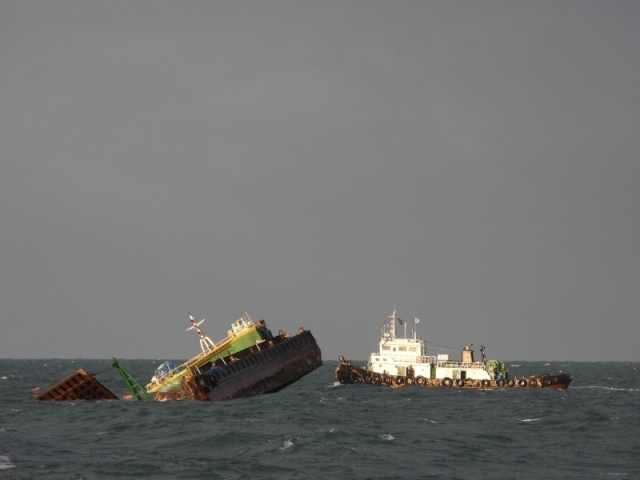 ���μ��� ���� �̵��ϴ� �μ��� ������ ħ���ϰ� �ִ� ���..JPG