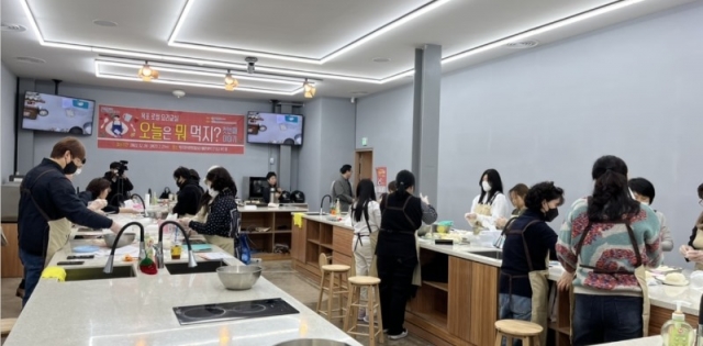 2.�����̽Ĺ�ȭ������ �ذ�1897 �̽����α׷� ū ȣ��.jpg