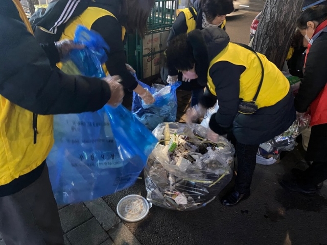 1-1. ��õ�ô� ��Ȱ��⹰�� �ùٸ� �ڿ���ȯ ������ ���� �ҹ����� ��Ȱ�����⸦ �������� �ʴ� ���ҹ������� �̼��š� ��å�� 3������ �̾��.jpeg