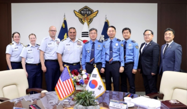 �ؾ����û�� �湮�� �̱� �ؾ���� �����緮�� �ϵ��� �Բ� ����Կ�.jpg