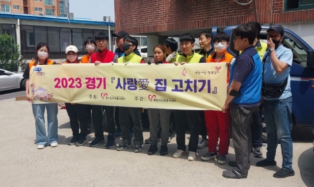 1-1. �� ��ġ�� ����Ȱ���� ������ �ڿ������ڵ��� ����Կ��� �ϰ� �ִ�.jpg