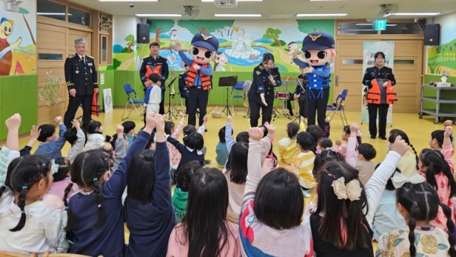 3�� 26�� �ؾ���� �����Ǵ��� �����ʵ��б�������ġ���� �湮�Ͽ� �������� ����� ���� ķ������ �����ϰ� �ִ�..jpg